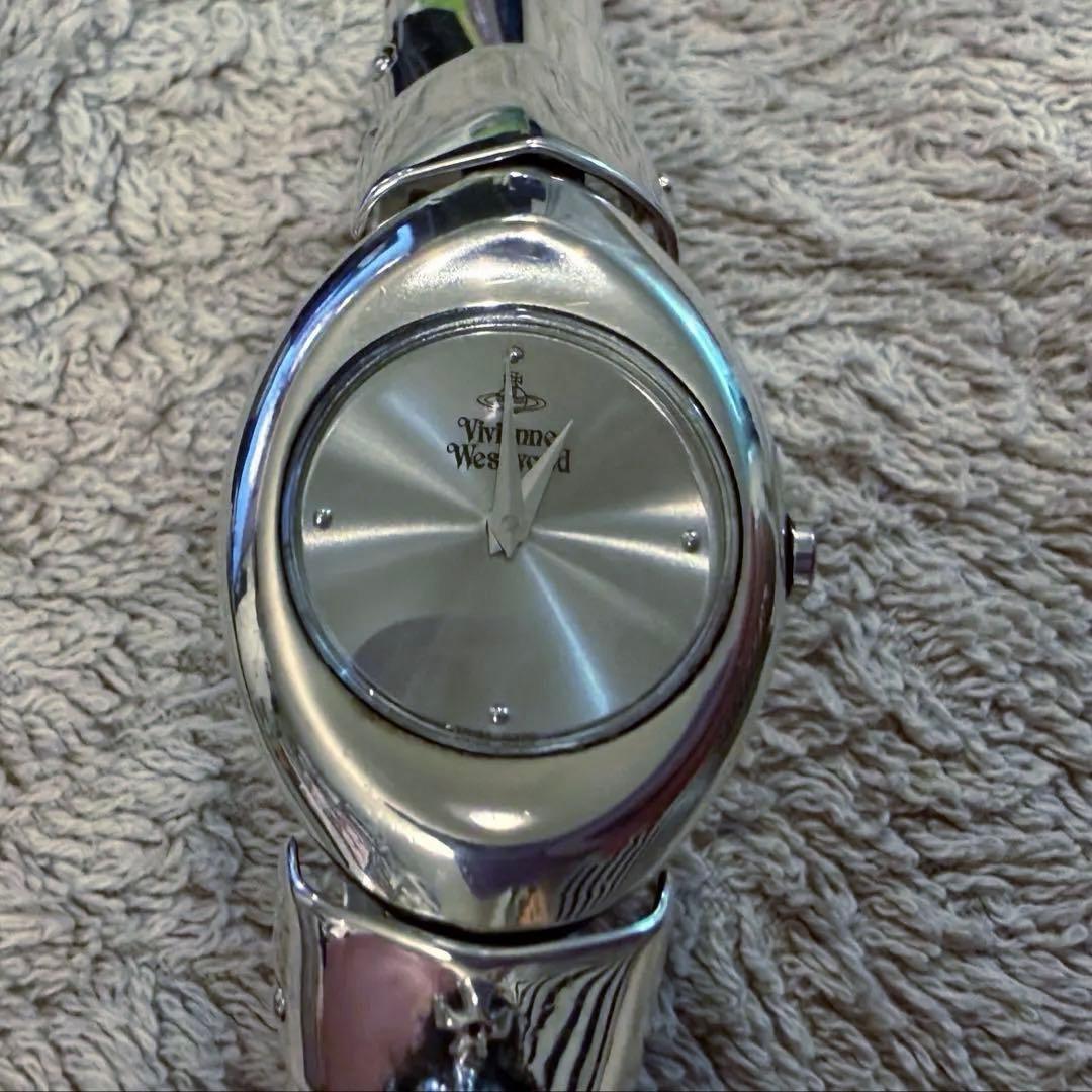 N*K様 ヴィヴィアン Westwood 廃盤 アーマーウォッチ Silver9