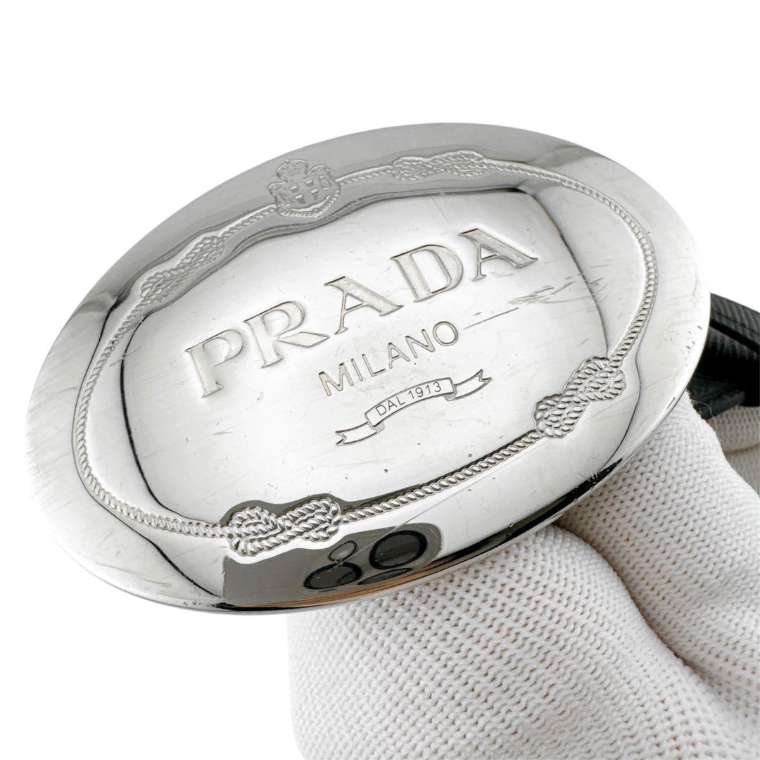 美品◇プラダ サフィアーノレザー メタル ロゴ ベルト ブラック ユニセックス