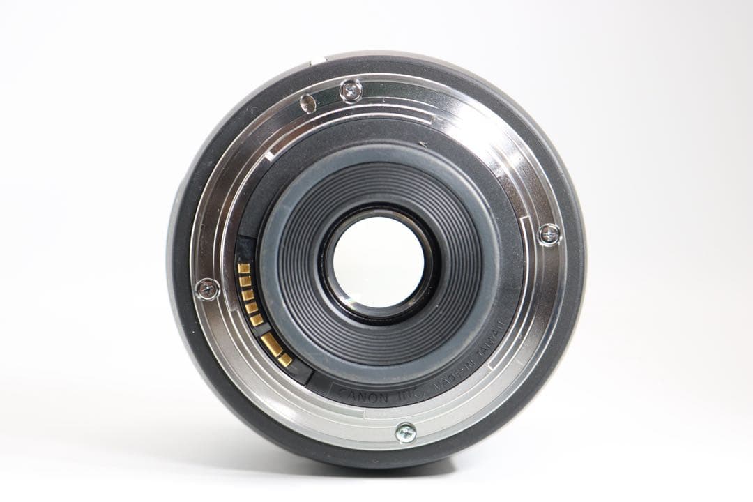 【Canon EF-S 18-135mm IS USM】 EFレンズ 安心保証◎