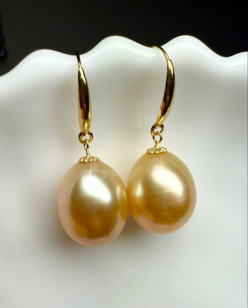 A6820 南洋真珠　天然　本真珠　ピアス 18k　海水 真珠　ゴールドパール