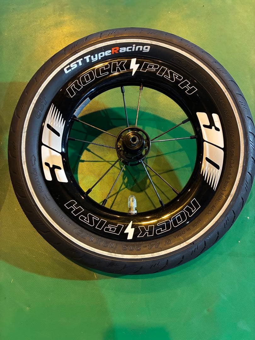 ランバイク カーボンホイール ロックフィッシュ　ROCKFISH FT-30