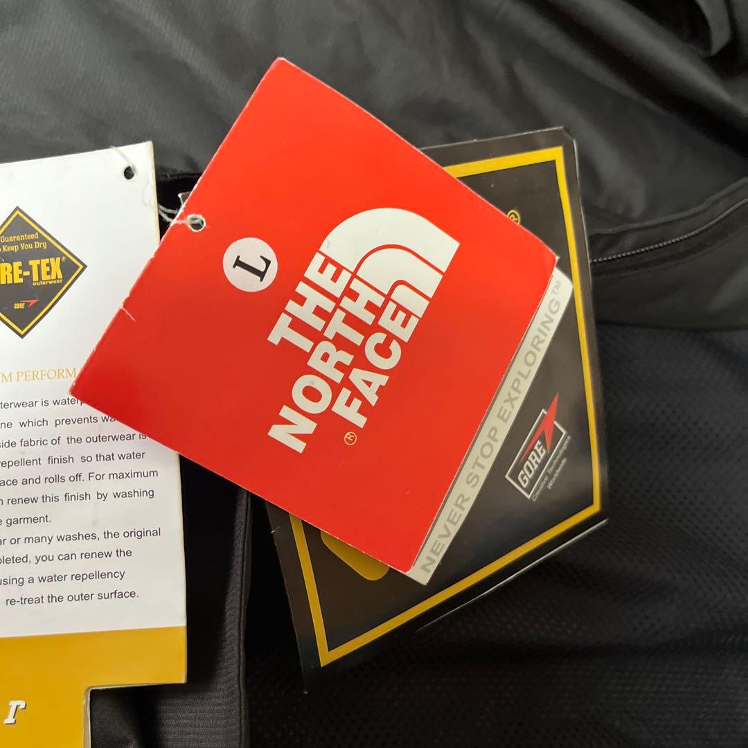 悟空。THE NORTH FACE SUMMITマウンテンパーカー