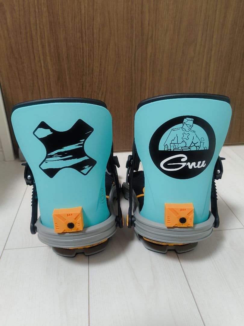 【最終値下げ】25/26 BENTL AXTION サイズM