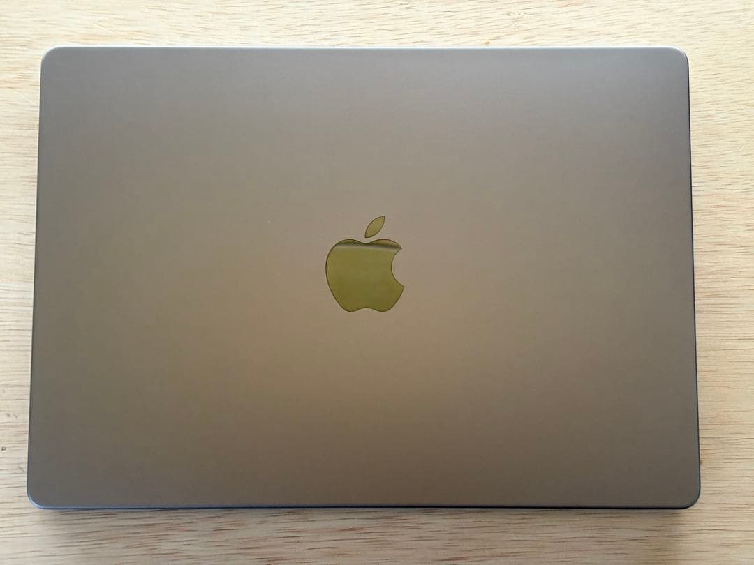 【ジャンク】MacBookPro14M1pro 32GB1TBスペースグレイUS