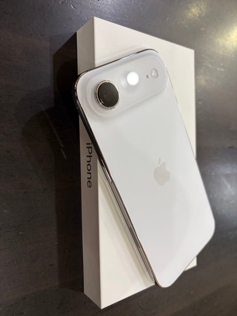 Apple iPhone Air エアホワイト 本体