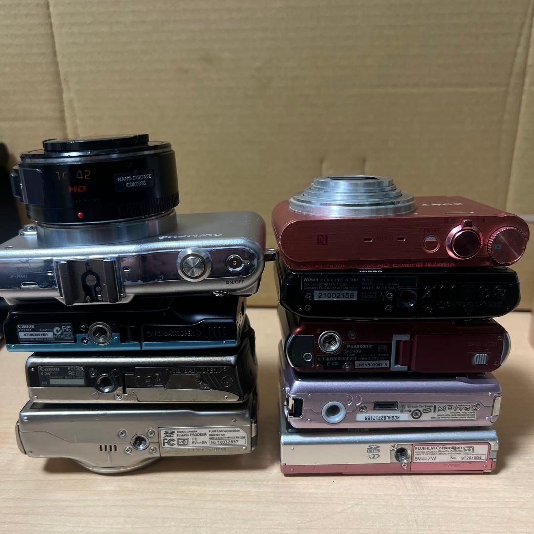 m*@様 ナ*ナ様 2:デジタルカメラセットFujifilmPanasonicC