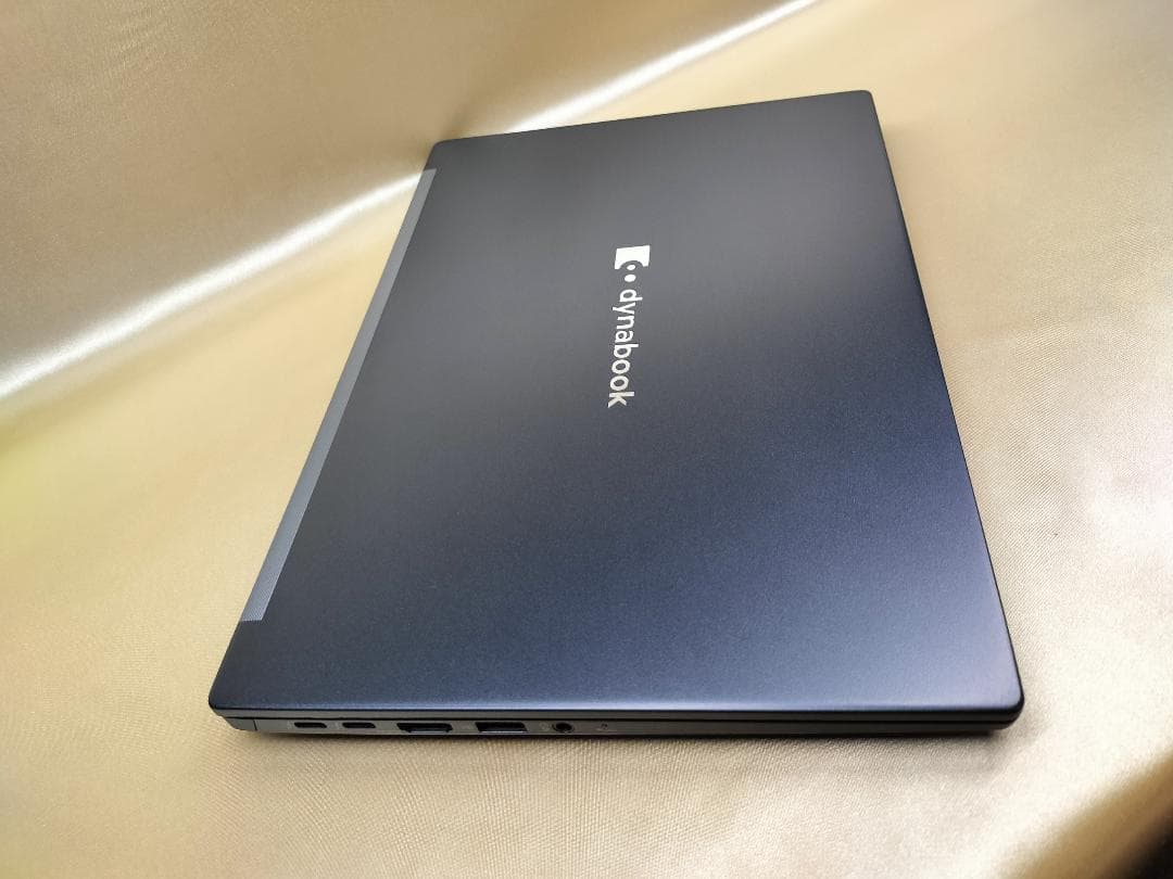 東芝　Dynabook G83/KW　高性能　2023年モデル(K-199)