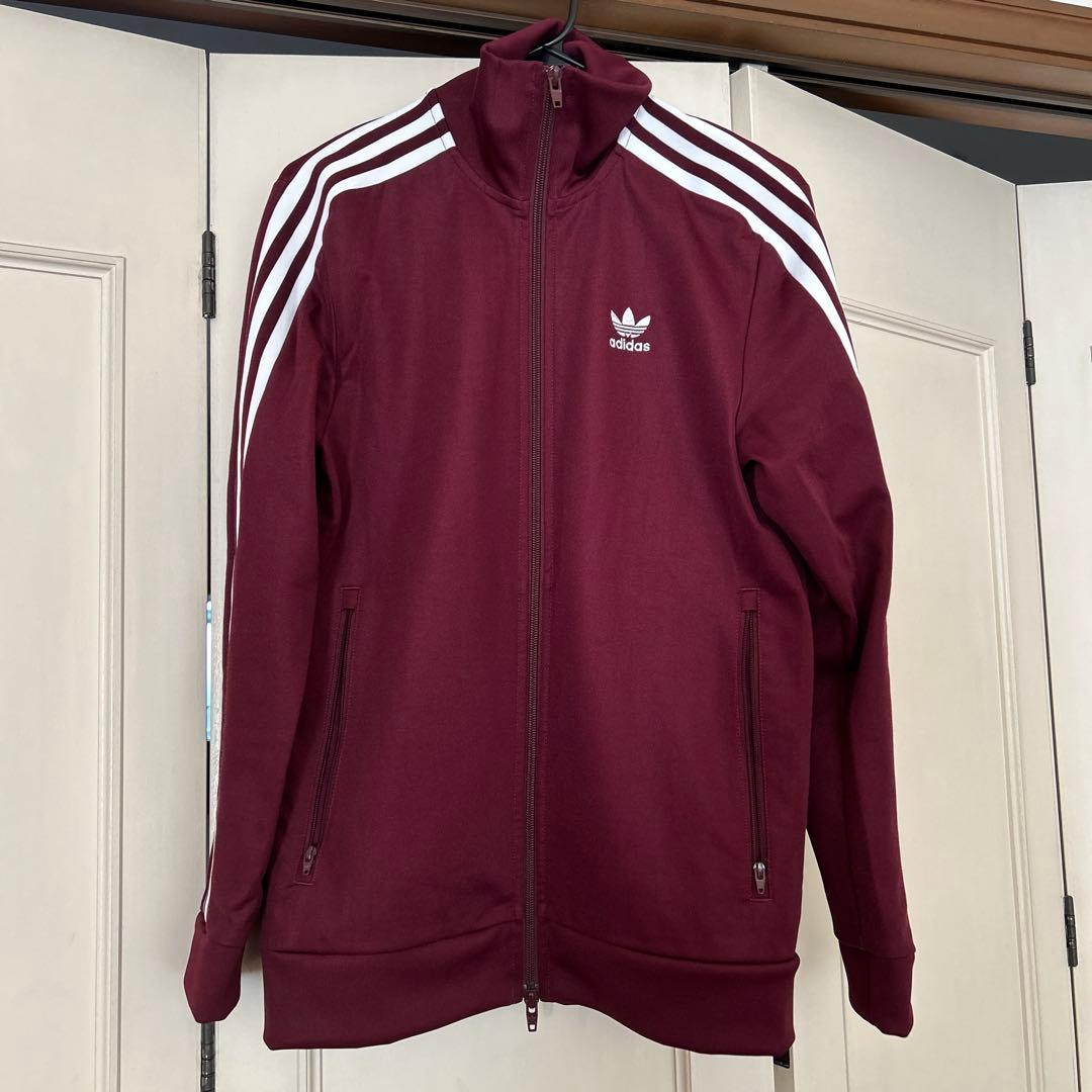 adidas トラックジャケット