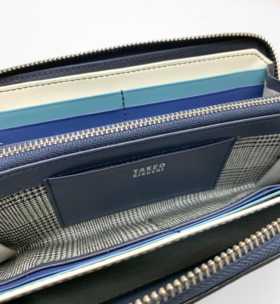 タケオキクチ　ラウンド長財布　新品未使用　ネイビー 727628 ¥22,000