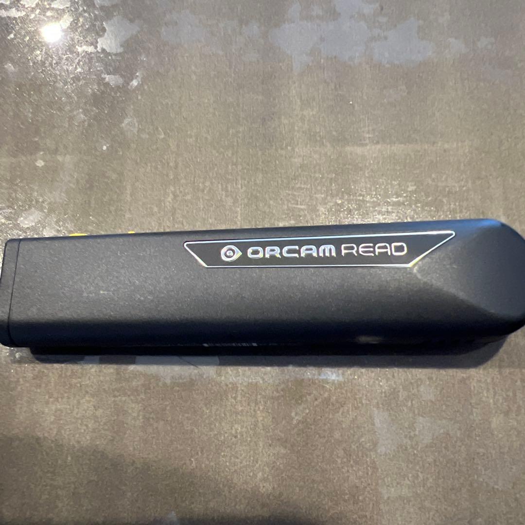 OrCam Read 読書器　視覚補助