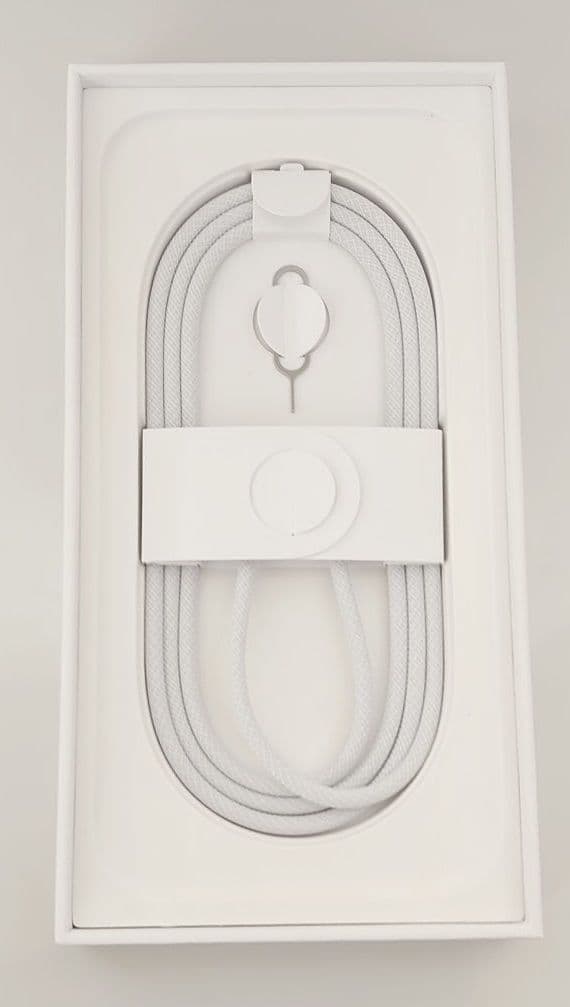 【SIMフリー】iPhone 16 128GB ウルトラマリン