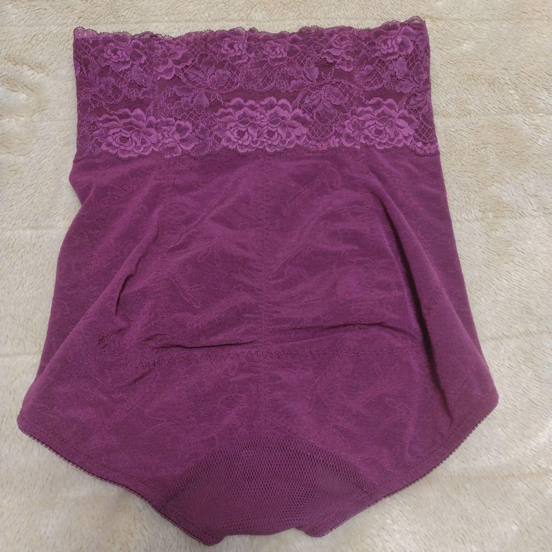 ☆未使用 シャンデール ハイウエストショートガードル ルビーレッド 76