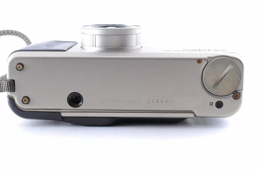 【動作品】Contax コンタックス　Ｔ２　フィルムカメラ