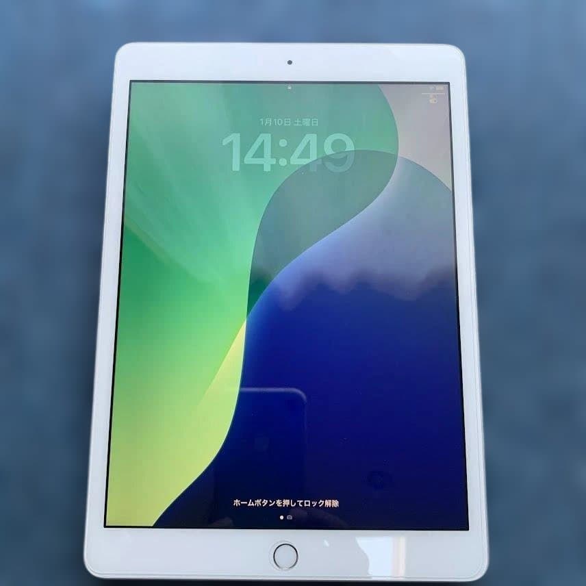 美品　Apple iPad 第8世代　Wi-Fi 32 GB
