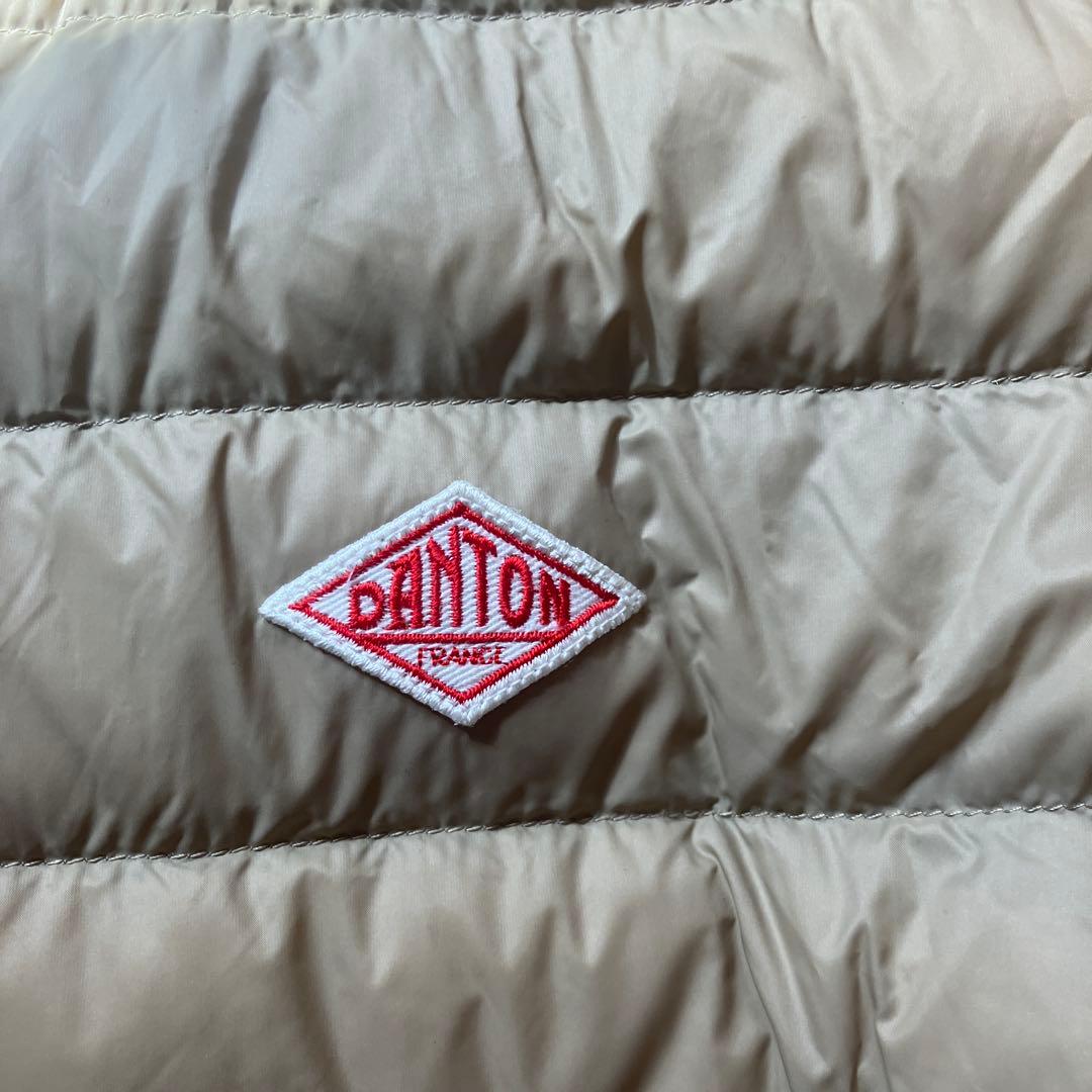 【りここ】【美品】danton ダウンジャケット　ベージュ　34
