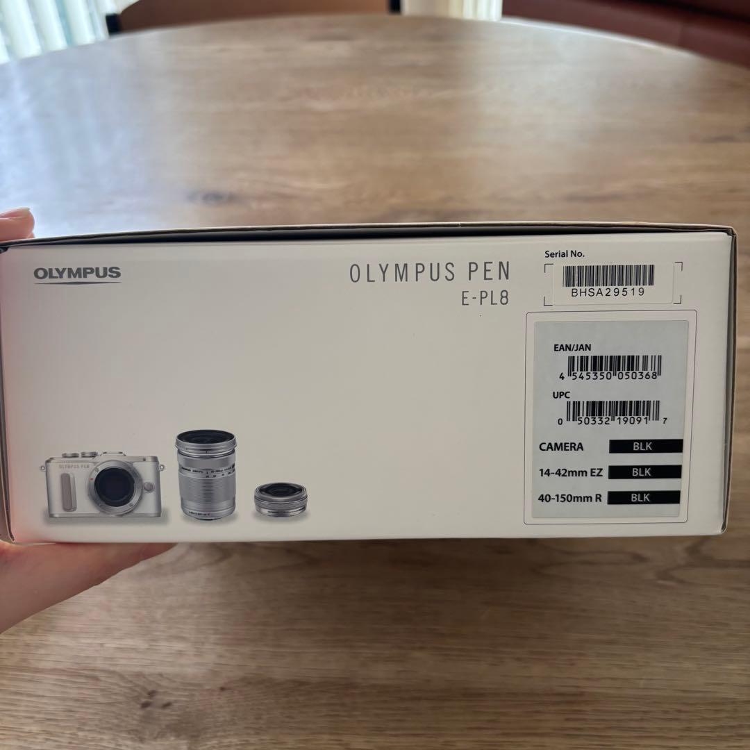 OLYMPUS PEN E-PL8 EZダブルズームキット　ブラック