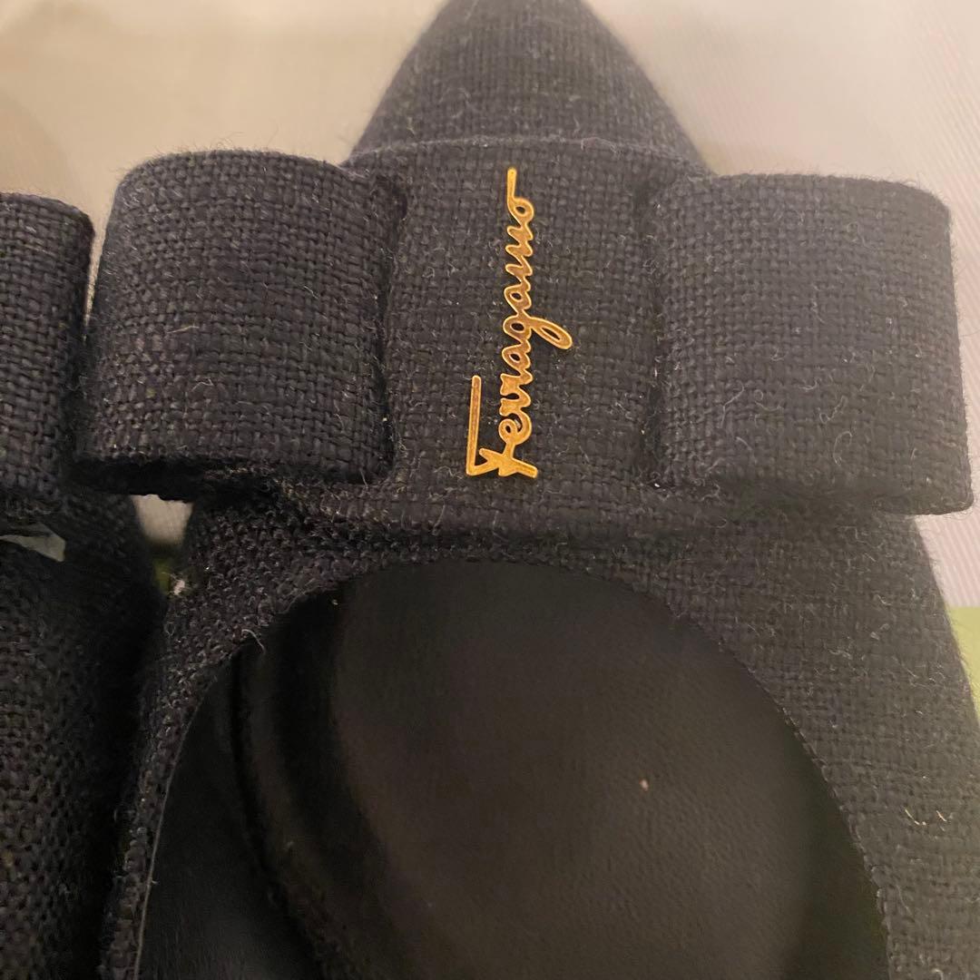 R*!様 【極美品】フェラガモFerragamo スリングバックシューズ 黒 2