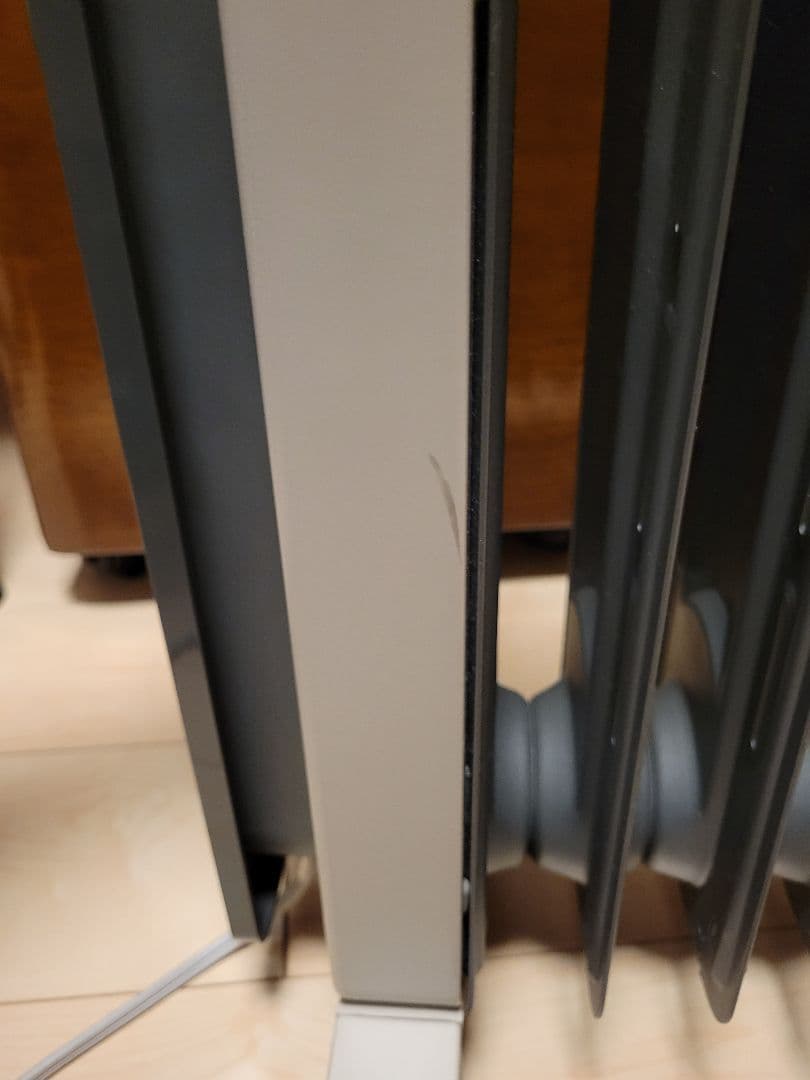 デロンギ　オイルヒーター　RHJ21FO812-GY