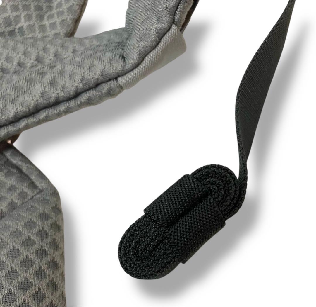 美品 国内正規品 エルゴベビー オムニブリーズ エアメッシュ グラファイトグレー