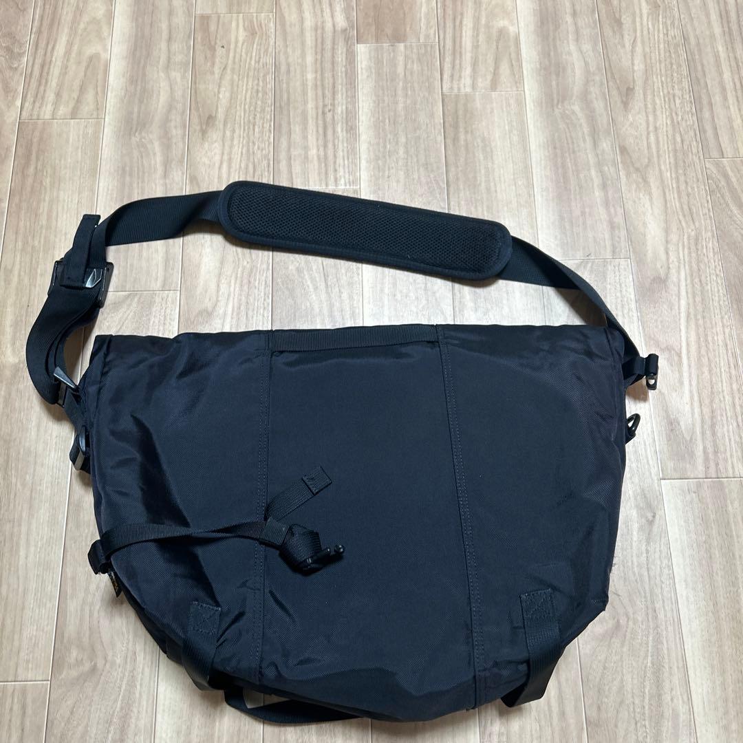 old timbuk2 ブラック　黒　メッセンジャーバッグ　古着　y2k