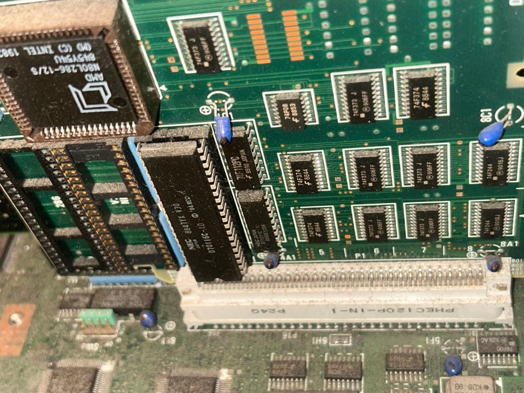 NEC PC-9801RX2 パーソナルコンピュータPC 本体 ケーブル4本付き