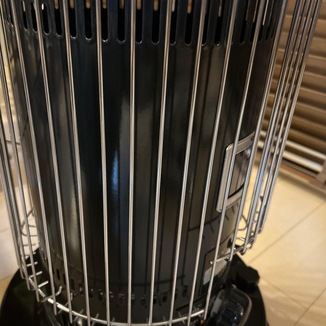 五徳付きトヨトミ ストーブ 黒KS-67H