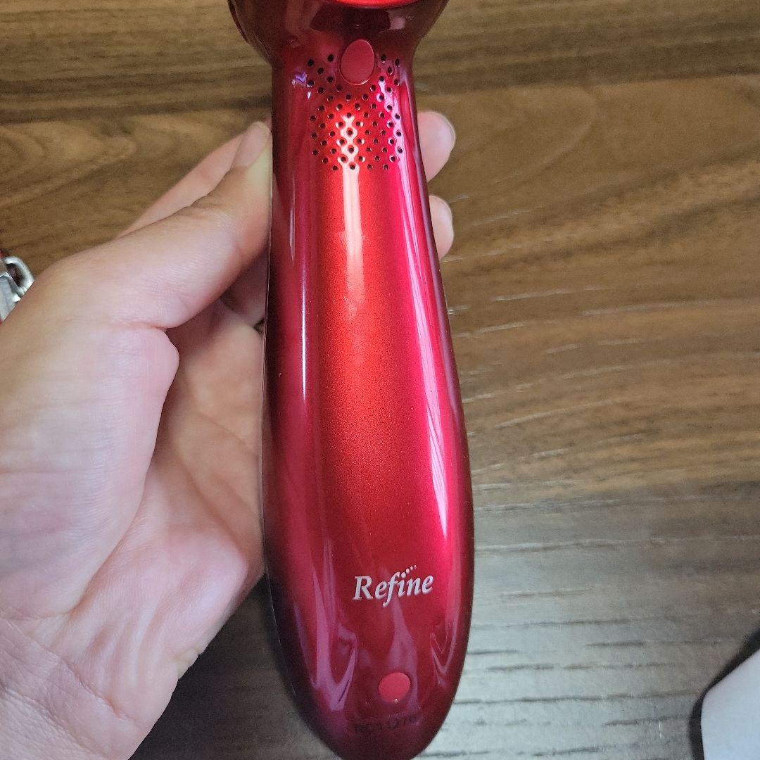 リファイン・カオン 美顔器 レッド