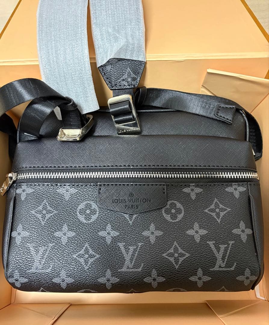 アウトドアメッセンジャーPM M30223 ショルダーバッグ