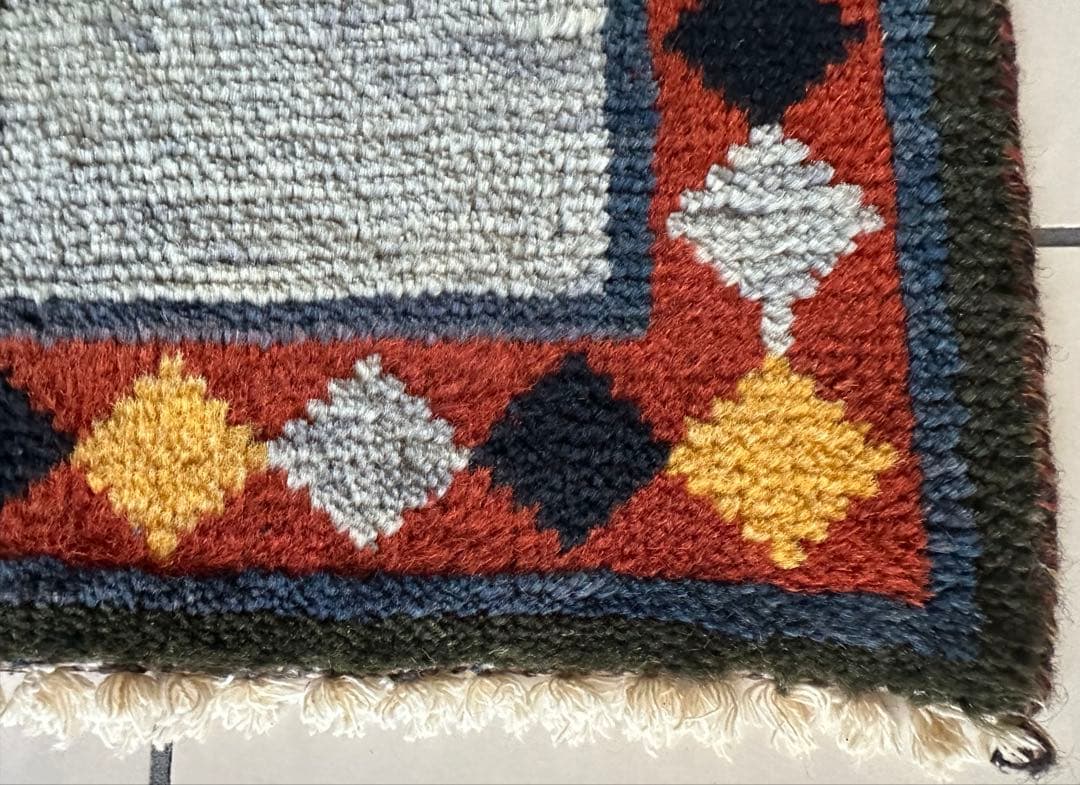 135×73 ヴィンテージラグ　　手織ラグ　ギャッベ