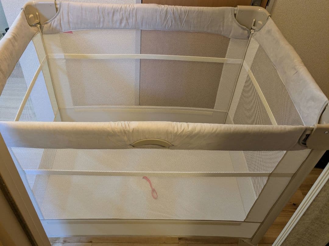 アップリカ ココネルエアープラスAB ホワイトベージュ