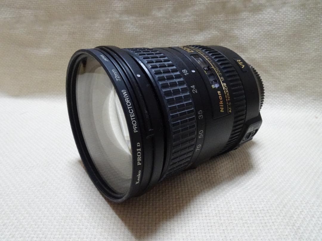 ニコン AF-S DX 18-200mm f/3.5-5.6G ED VR II