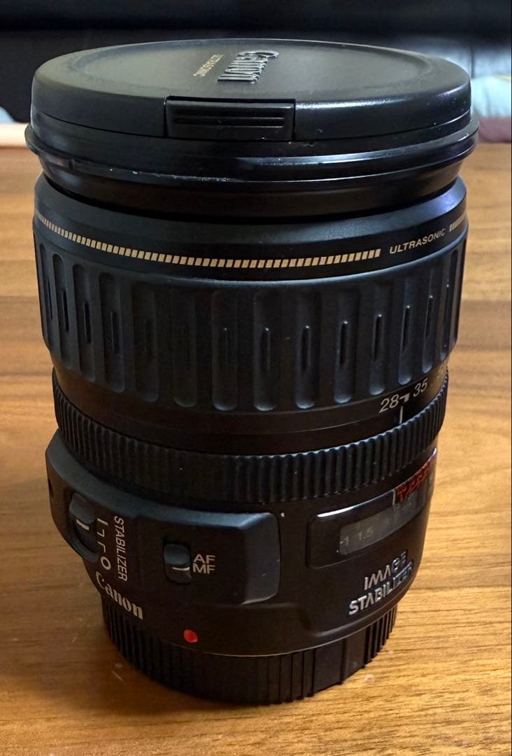 キヤノン標準ズームレンズEF28-135mm F3.5-5.6 IS USM