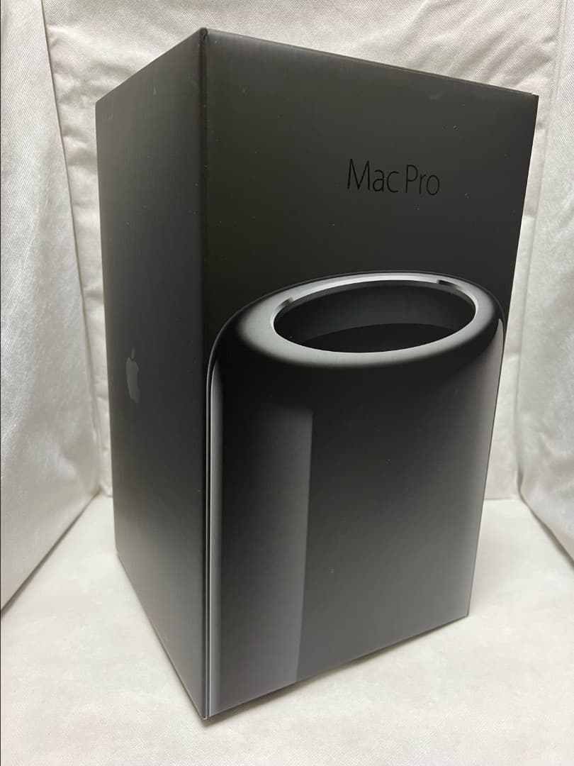 Mac Pro (Late 2013) 8コア 64GBメモリ 1TB SSD