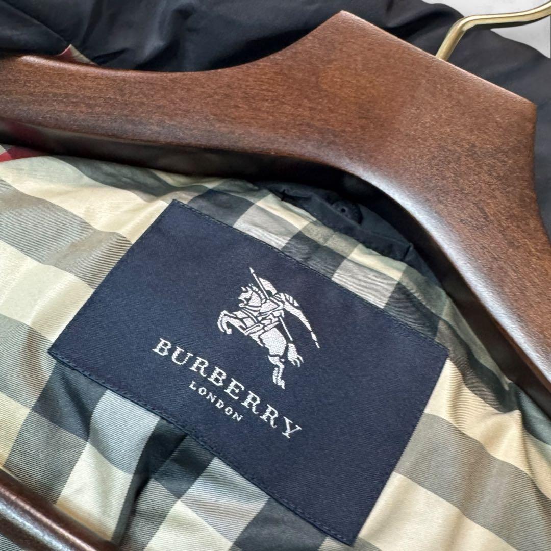 HK06 バーバリーロンドン　ダウンコート　ノバチェック　Aライン　9 M〜L