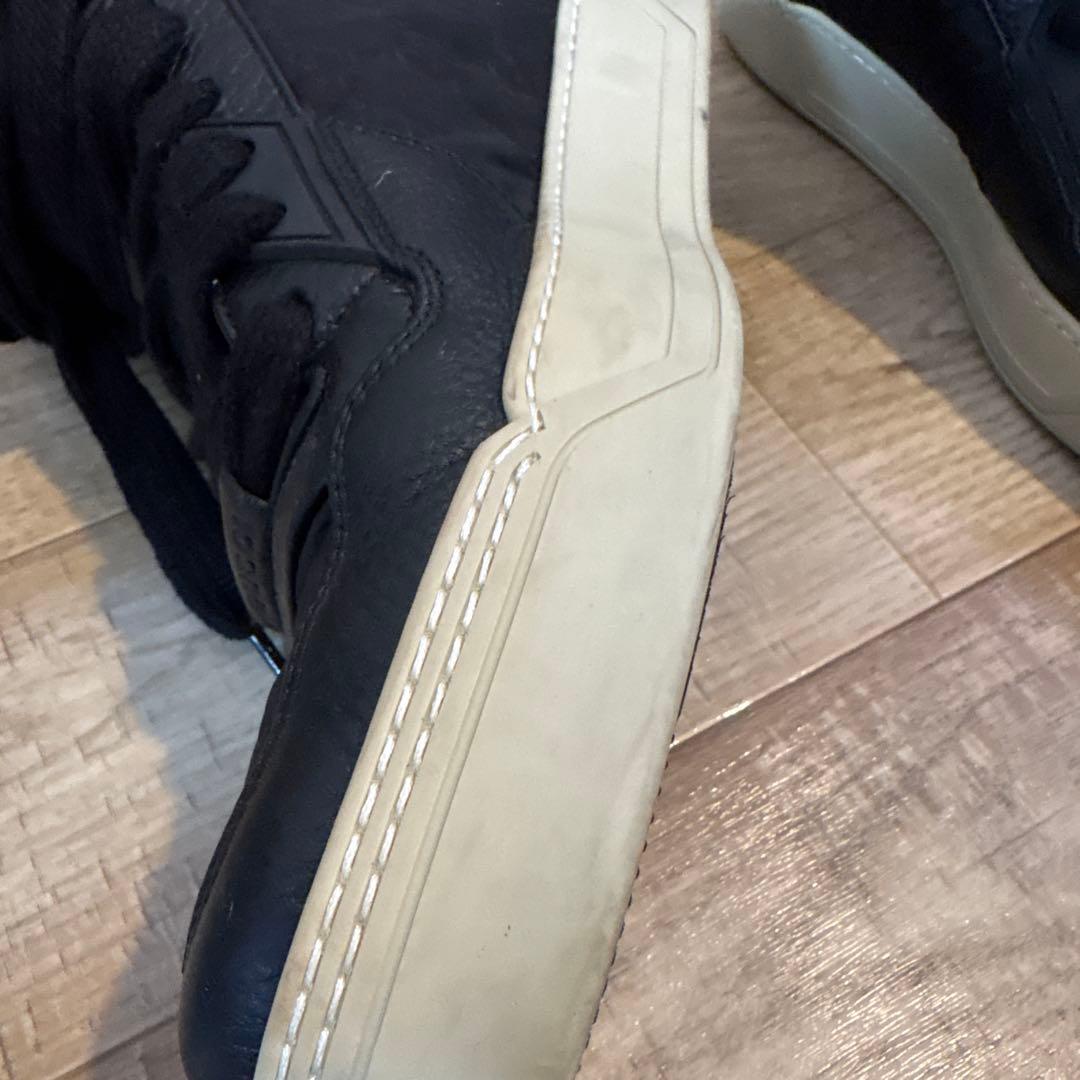 こうた 【極美品】GUCCI ハイカットスニーカー 4097668G