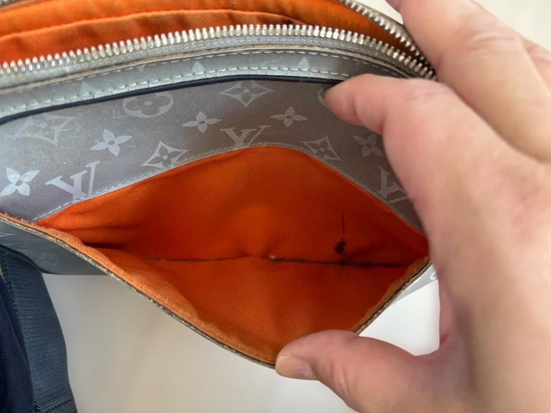 ルイ ヴィトン ショルダーバッグ サテライト メッセンジャー