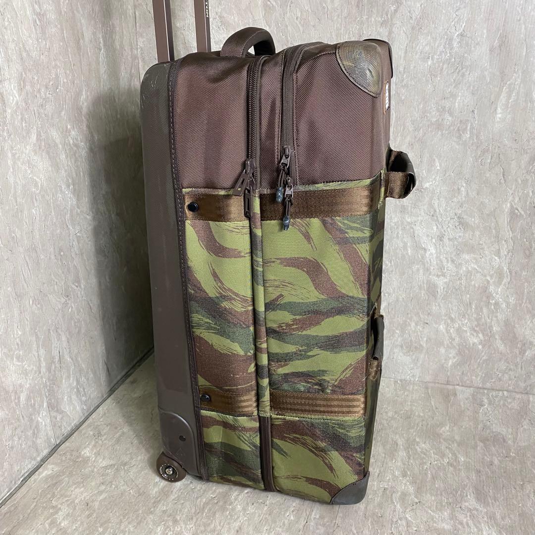 Burton キャリーバッグ カモフラージュ キャリーケース 大容量