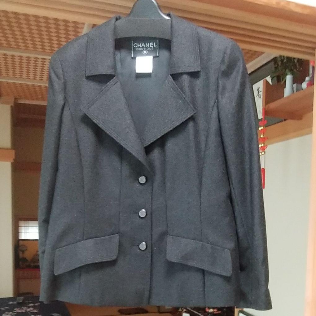 シャネルパンツスーツ