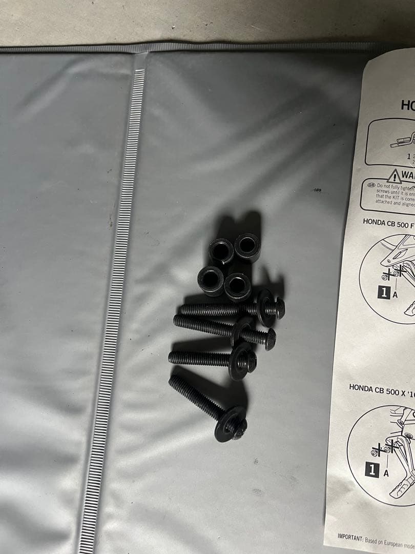 SHAD E48サイドバック+サイドバックホルダーキットH0CX56SE