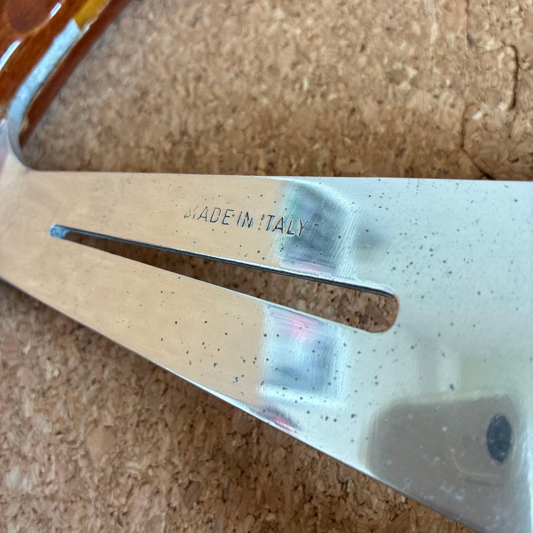 ナルディクラシック　36.5センチ　ホーン二つ付き