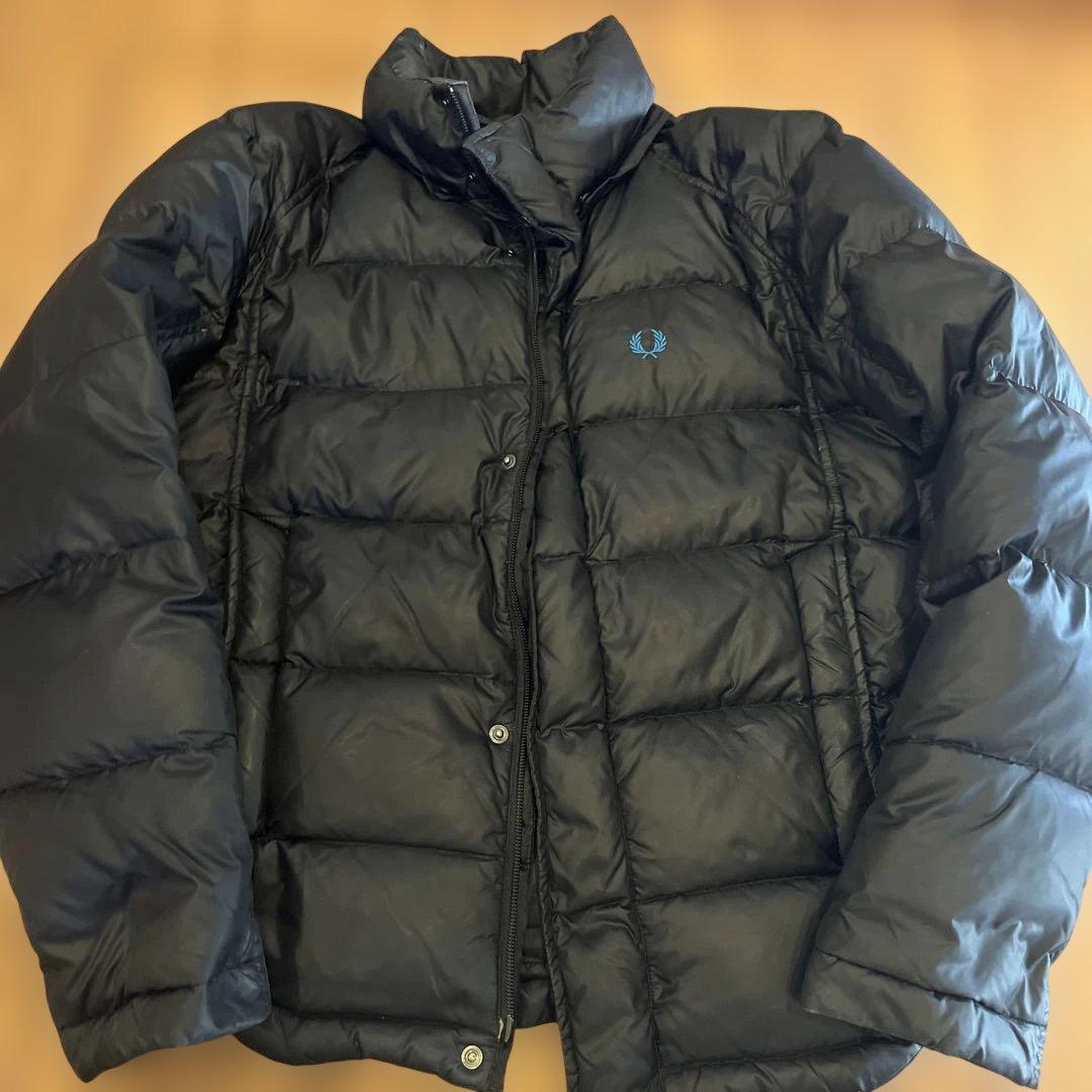 フレッドペリー ブラック ダウンジャケット