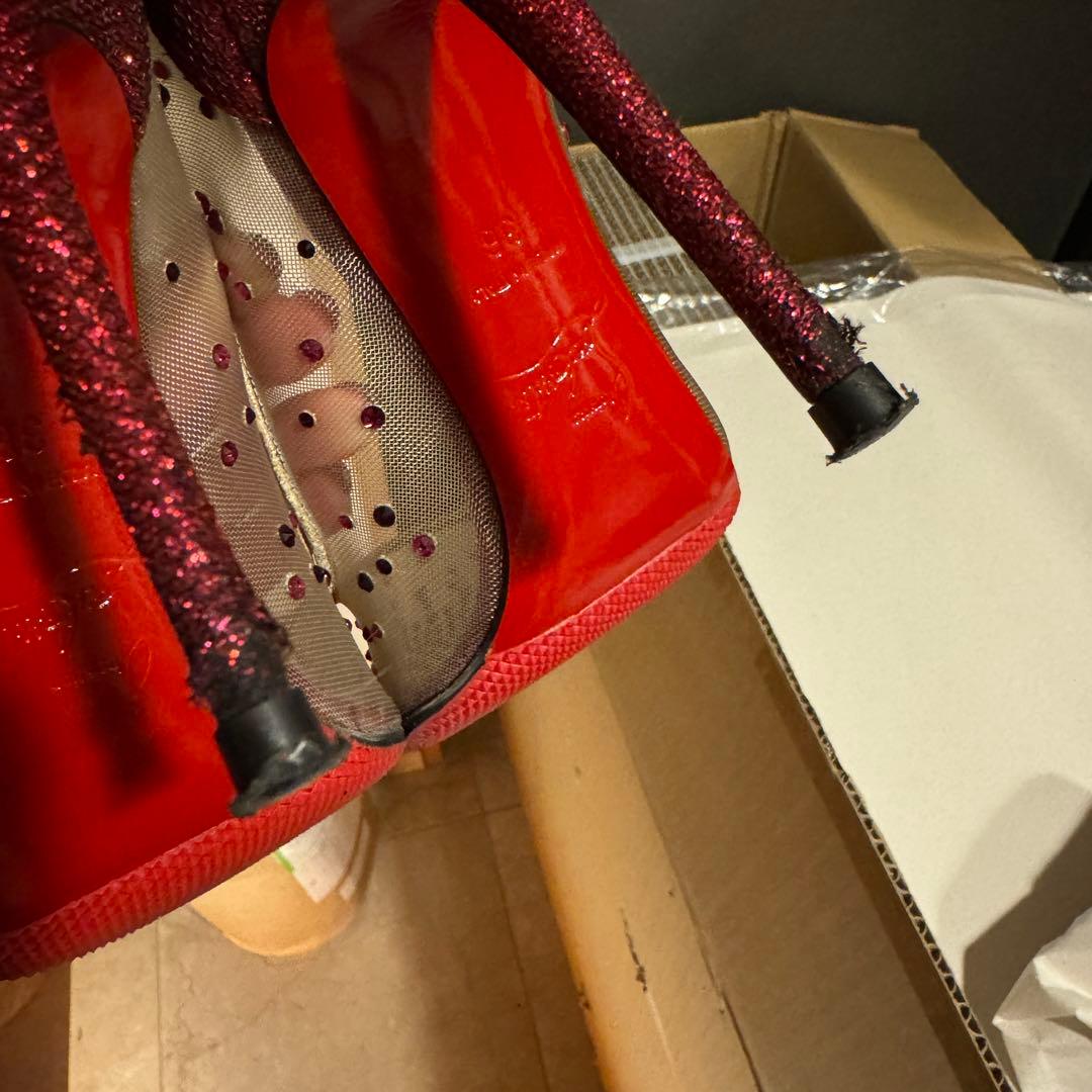 【美品】Christian Louboutin ビジューパンプス