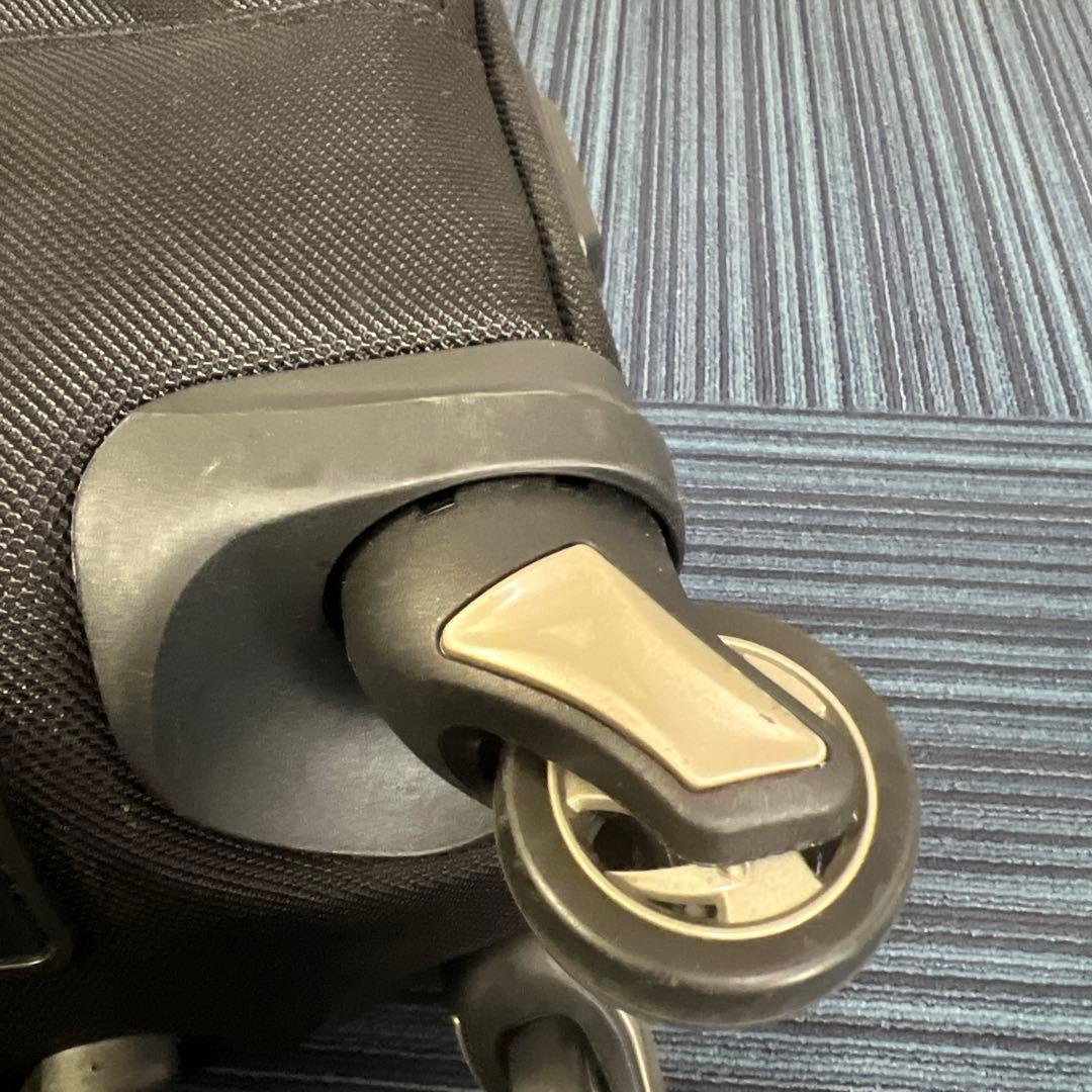 トラベルプロ　フライトクルー5 航空関係者用　Travelpro 21インチ