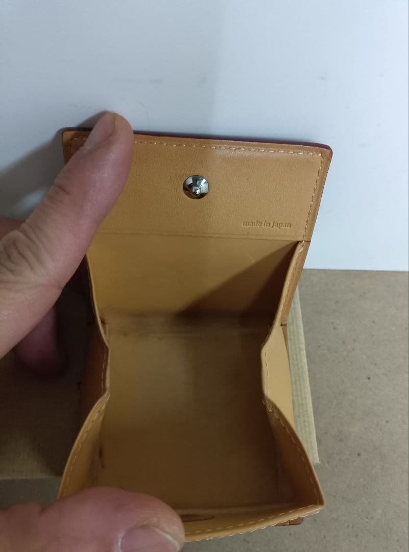 ガンゾ　コードバン　ケース