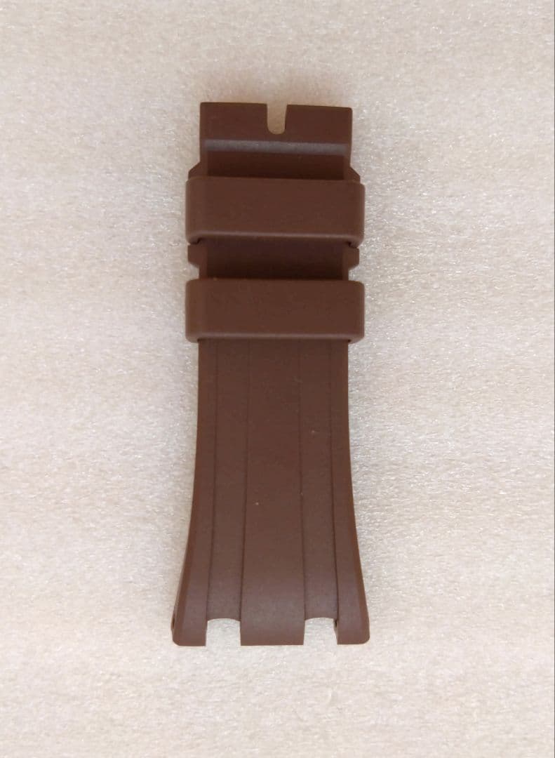 オーデマ・ピゲ ロイヤルオーク 純正ベルト (ラバー／ブラウン)