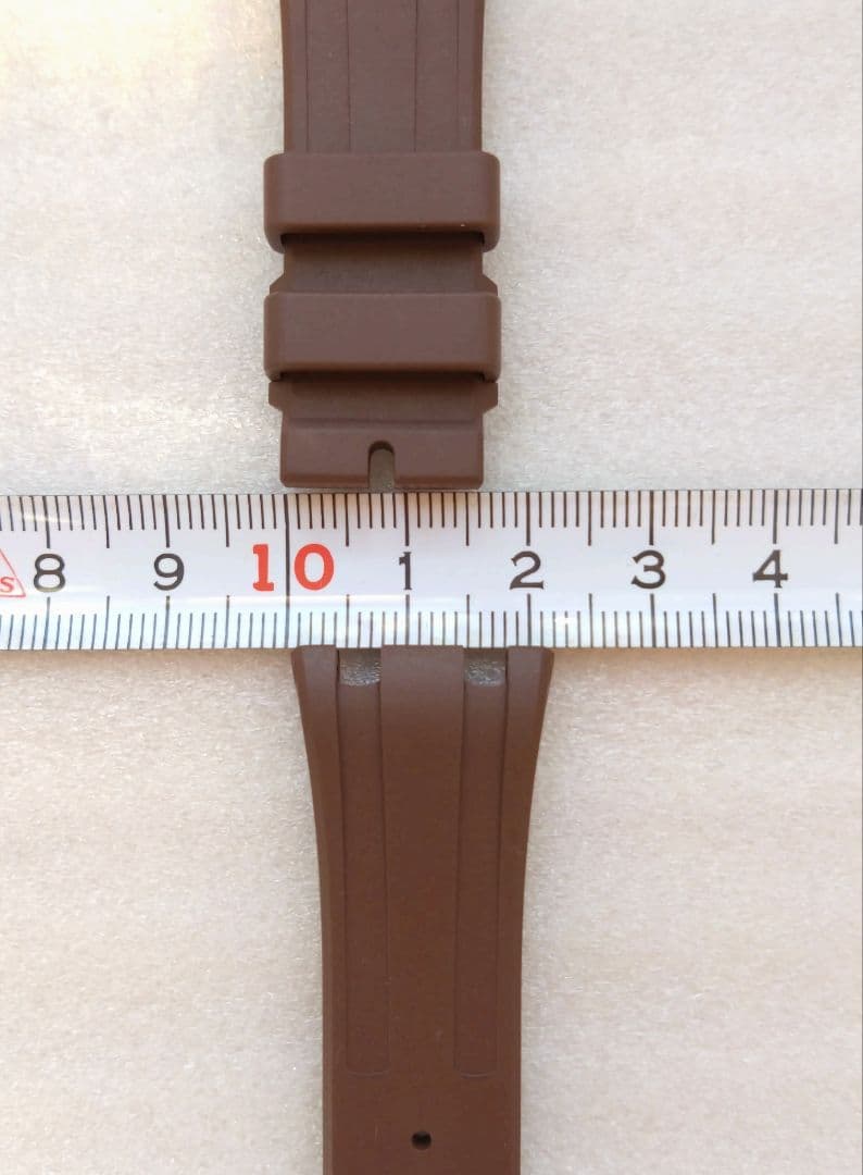 オーデマ・ピゲ ロイヤルオーク 純正ベルト (ラバー／ブラウン)