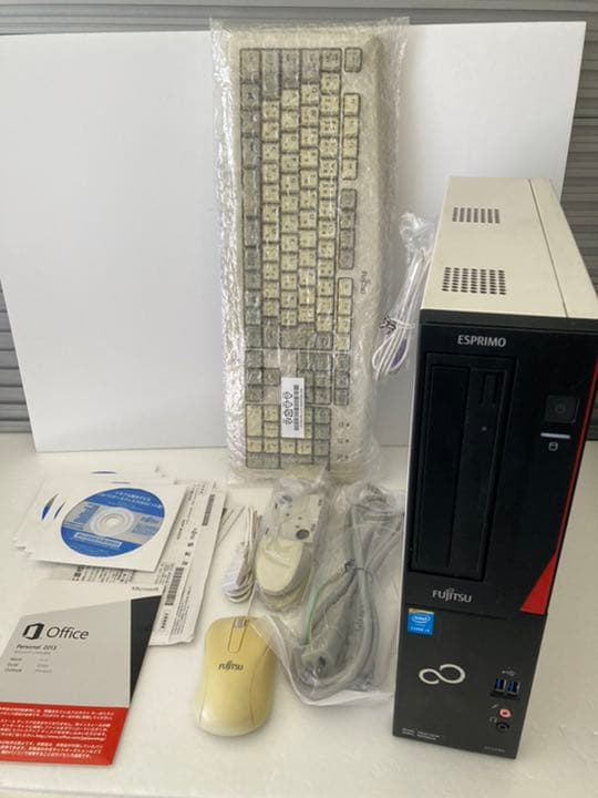 即、使えます。マイクロソフトオフィス付 富士通デスクトップパソコン