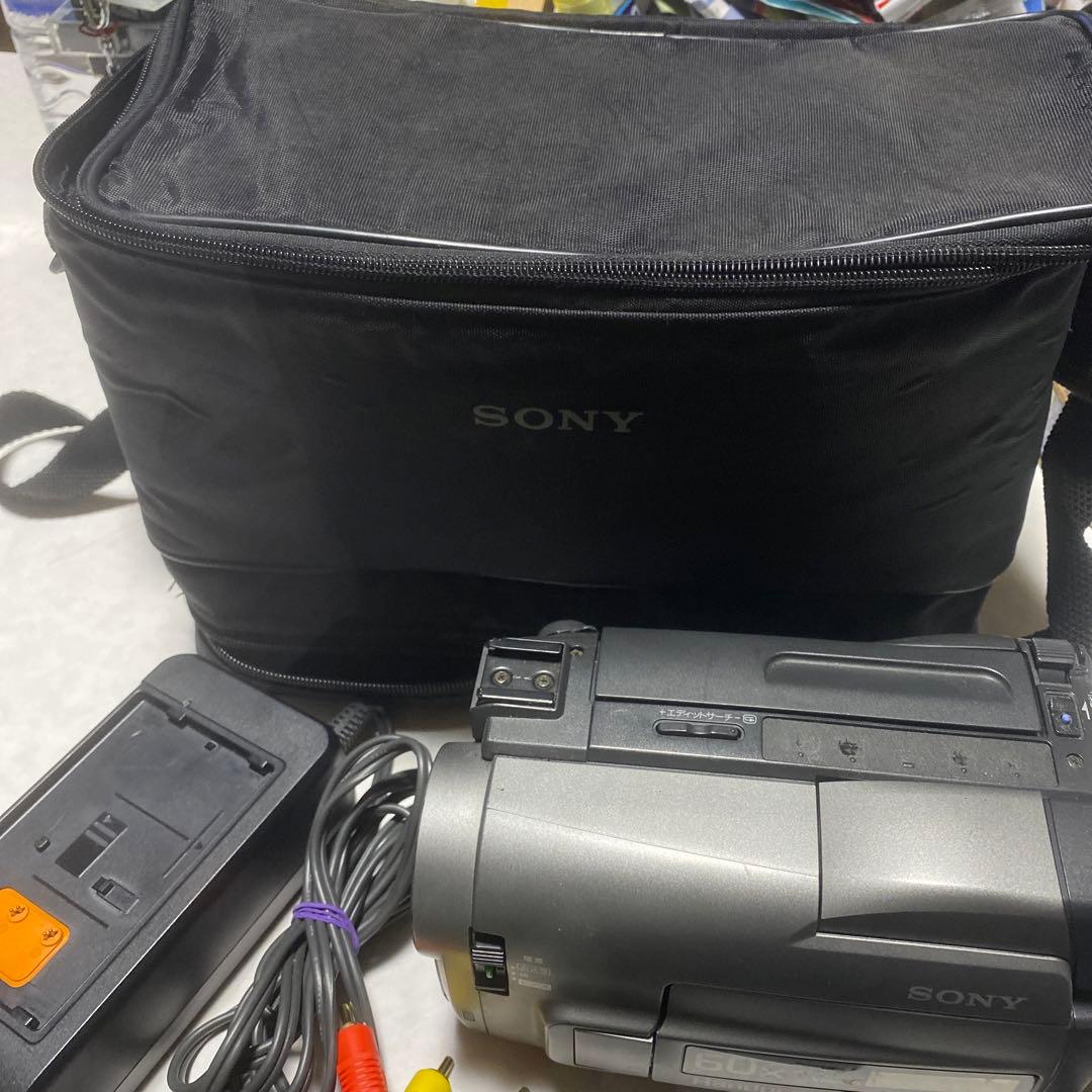 hy0825 SONY Video8 CCD-TRV513 ②