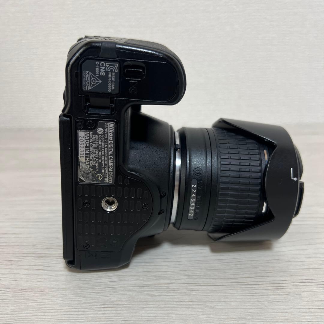 Nikon d5600 レンズキット 一眼レフ カメラ