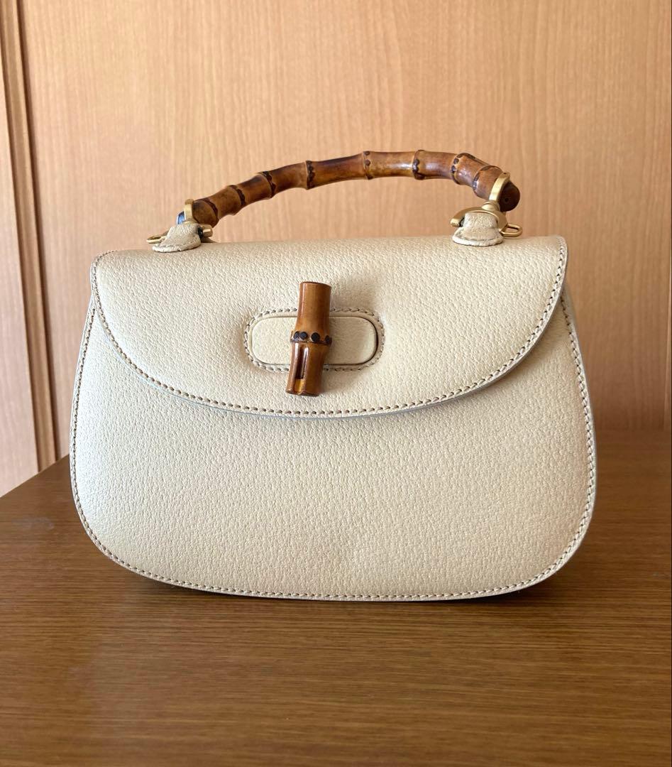 GUCCI グッチ　ベージュ バンブーハンドル　ハンドバッグ